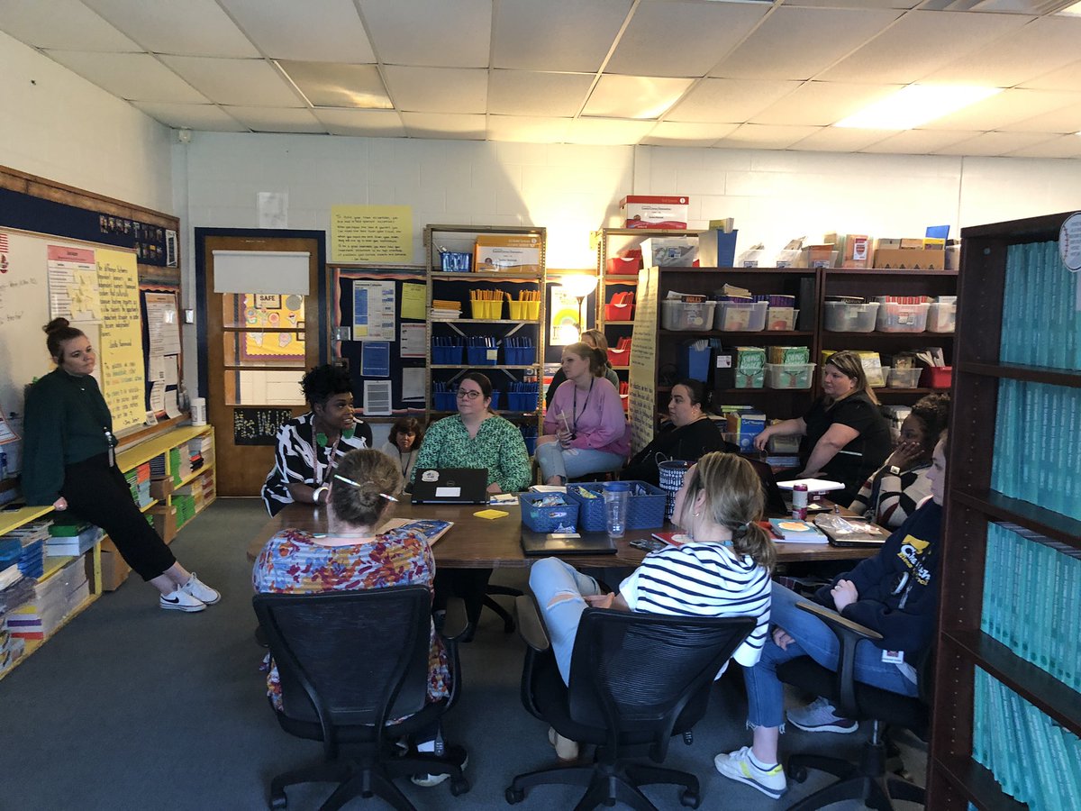 Katie_Wolff_'s tweet photo. Standing room only for 6 back to back sessions of Racial Trauma Module @chenowethes
Thank you @christina4330 @Jen_Dr @JCPS_SEL & Maddie for bringing the passion, rehearsed skits 😅, knowledge, & urgency of this module to our Charger Leaders.
#OneMissionOneVisionOneTeam 💙🐴 https://t.co/R0ZOq6Owxn