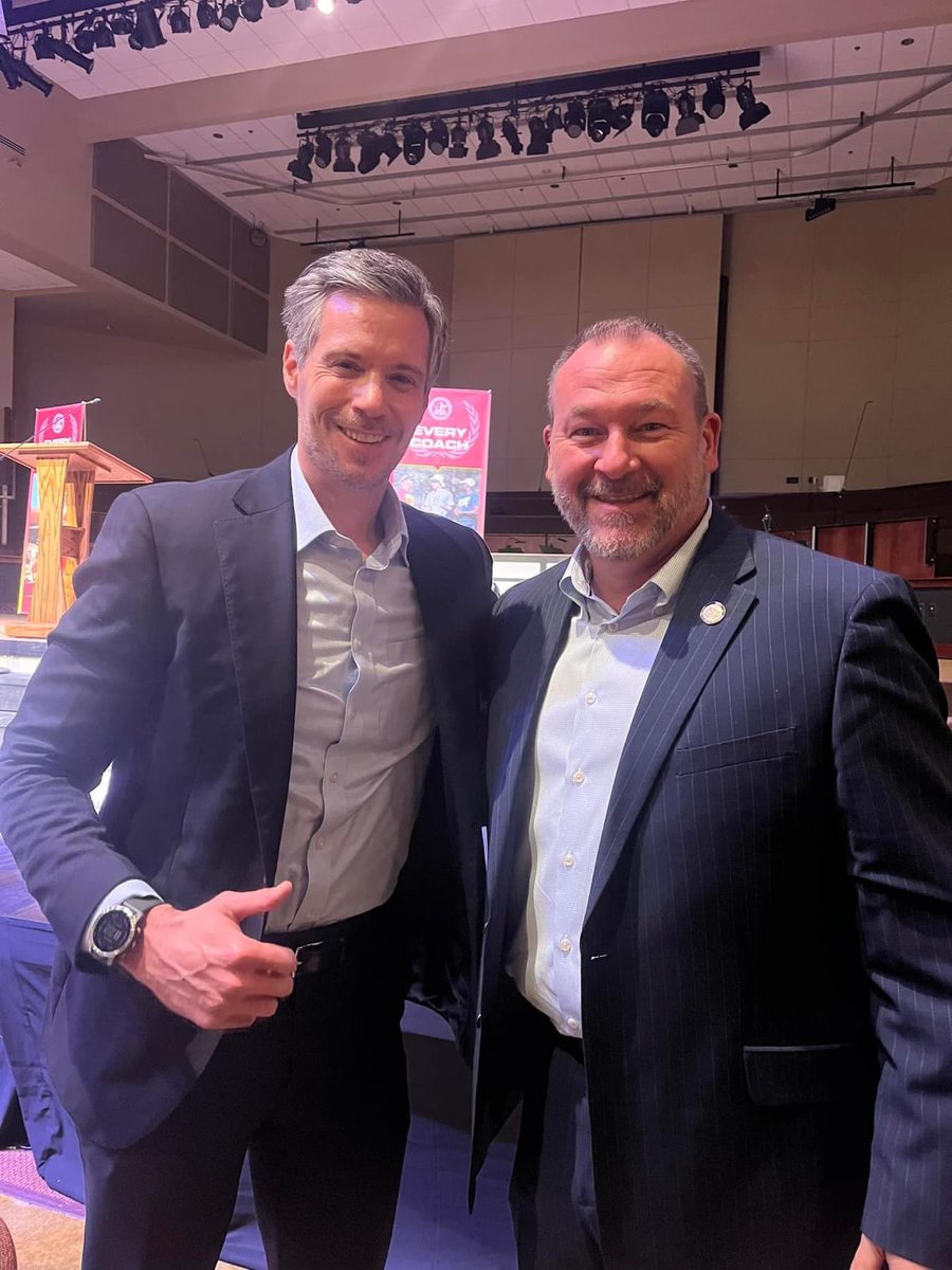 I enjoyed a great evening at the <a href="/FCAAppBasin/">FCA Appomattox Basin</a>  annual banquet at The Heights Baptist Church. So many friends and family—and congrats to Frank Lundie on his lifetime achievement award!!