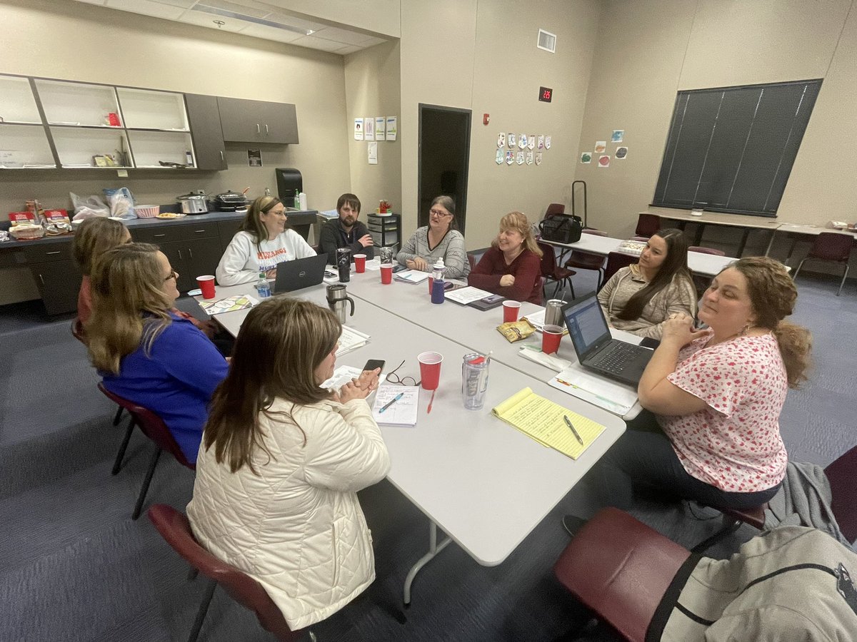 MidlandElem's tweet photo. It takes grit and grace to do the work of dedicated PLC! So proud of our district for making this work a priority. #SmallSchoolStrong #MoveWithMidland https://t.co/btZEmpf3hI