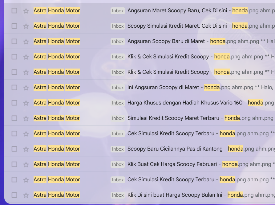 RandyThio's tweet photo. tiap hari emailnya promo #scoopy terus nih @AstraHondaCare 
koq ga ada promo trade in c https://t.co/XW7jHIApHI