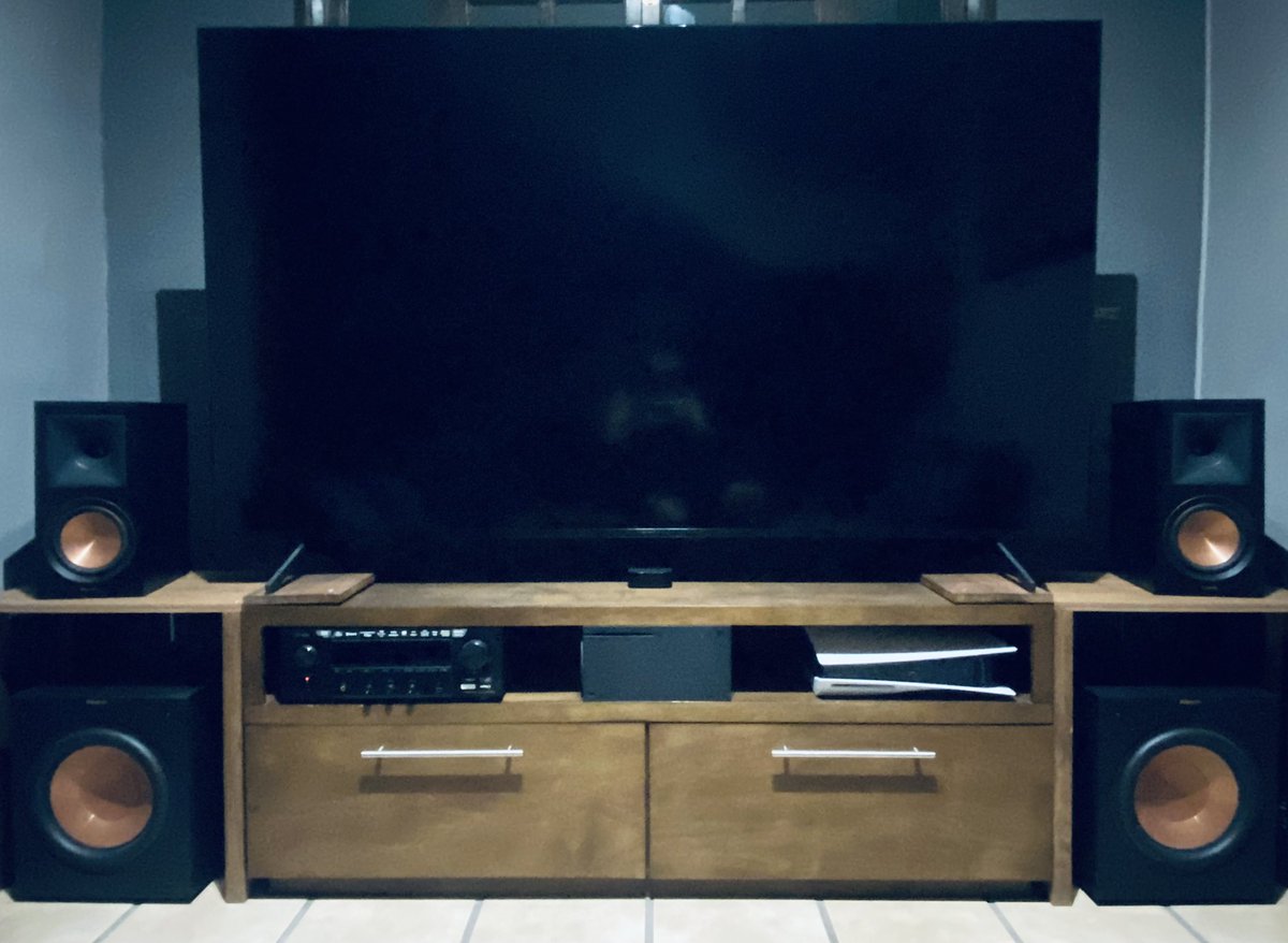 xpia007's tweet photo. Setup:
TV: Sony KD-85X85K
A/V Receiver: Denon DRA-800H
Speakers: Klipsch RP-600M
Subwoofer: 2 x Klipsch R-12SW
Streaming Device: Apple TV 4K
Consoles: Xbox Series X, PS5 https://t.co/bQJVNIlzif