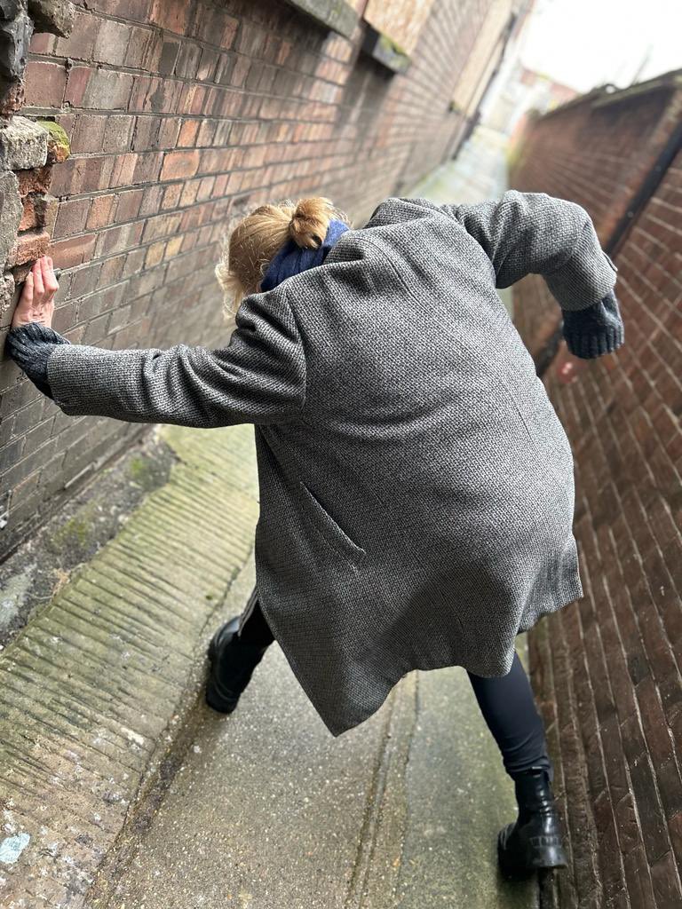 EdgefieldDance's tweet image. In the rows #dance #creatingdance #creativedance #greatyarmouth #norfolk #acesupported #acefunded #edgefielddancecompany #featherfutures #originalprojects