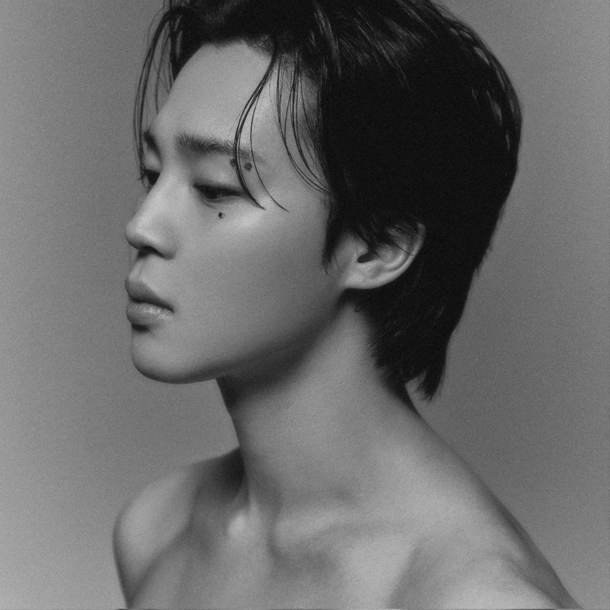 giveaway receh jumat berkah + JIMIN SHIRTLESS GILA LO JIM SUMPAH😭🤸🏻‍♀️

saldo 20k untuk 1 orang
rules :
rt/like + comment foto jimin yg menurut kalian ganteng bgt
army only

end 22.00 wib
good luck seng💜