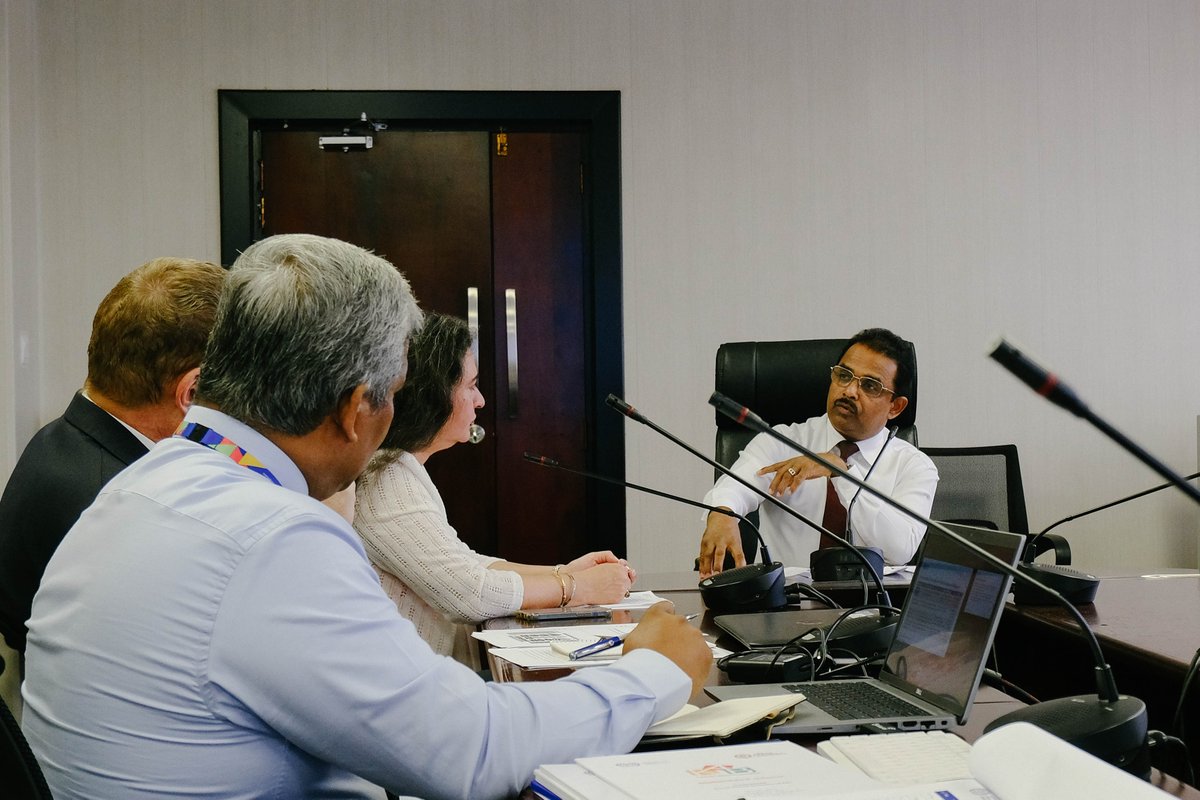 CeylonChamber's tweet photo. The Ceylon Chamber and @ILOColombo had a fruitful meeting with M.N. Ranasinghe, Secretary to the Ministry of Education, and representatives from the Ministry of Education to explore technical cooperation initiatives for advancing #education and #skillsdevelopment in #SriLanka. https://t.co/Ls8uE8I9TP