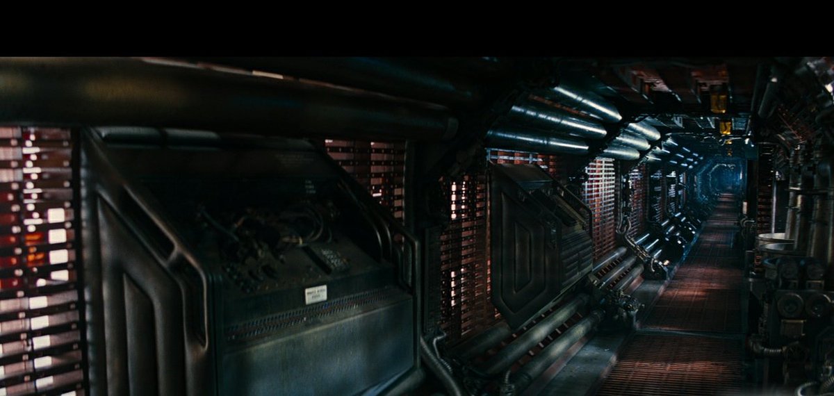 nxpectedfr's tweet photo. Alien - Ridley Scott https://t.co/l4DjL5DQdp