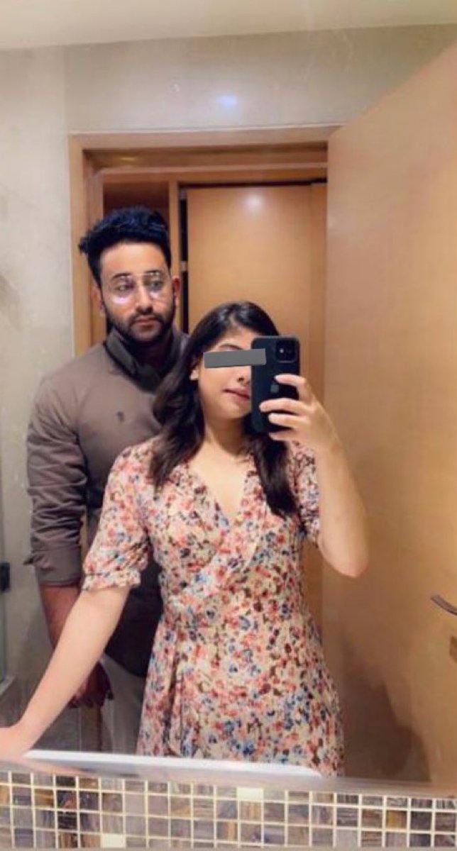 ShefVaidya's tweet image. Another case of #MeraAbdulWaisaNahiHai. Sumedha Sharma is butchered to death by ‘boyfriend’ Johar Gani over an argument on Holi day.