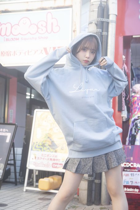 Twitterのコスプレ画像23