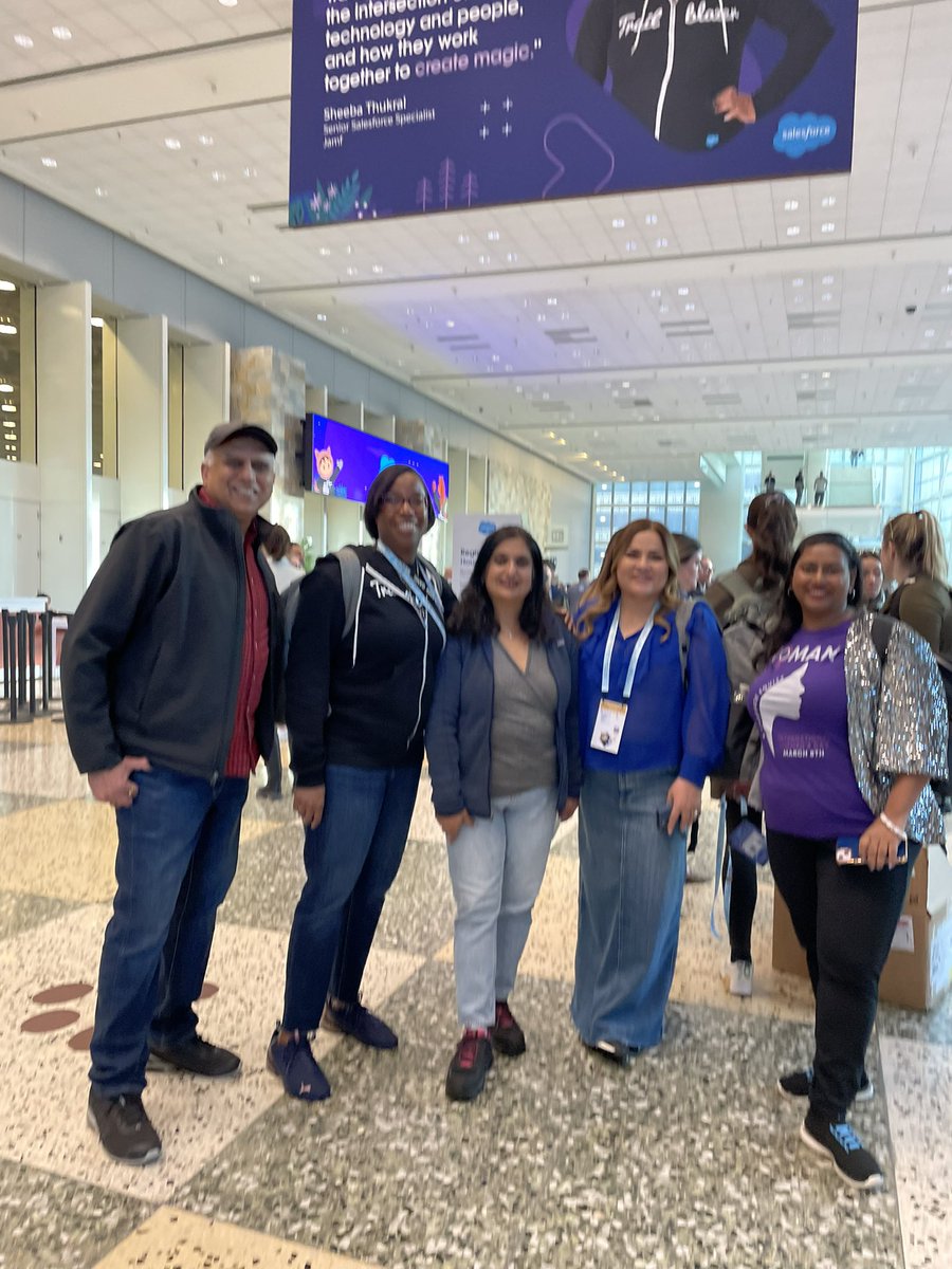 Sheeba Thukral☁️⚡️ tweet media