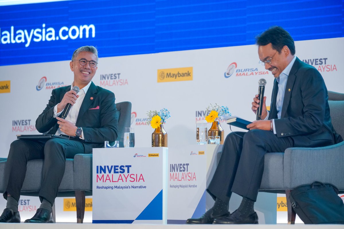 BursaMalaysia's tweet photo. Thank you for the insightful discussions. We hope that the sessions can drive conversations in the capital market and inspire new ideas.
We look forward to the pleasure of welcoming you again in the upcoming IMKL instalment.
#IMKL #BursaMalaysia #Maybank https://t.co/mSc2HBQaNM