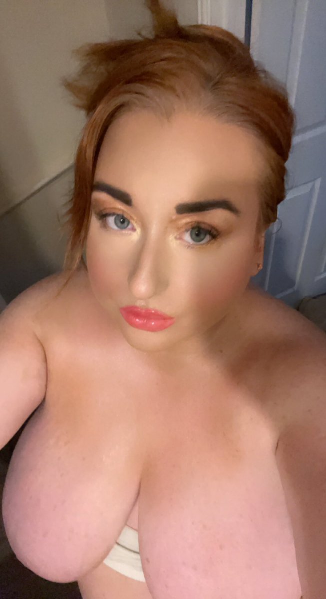 Red_head4908 tweet media