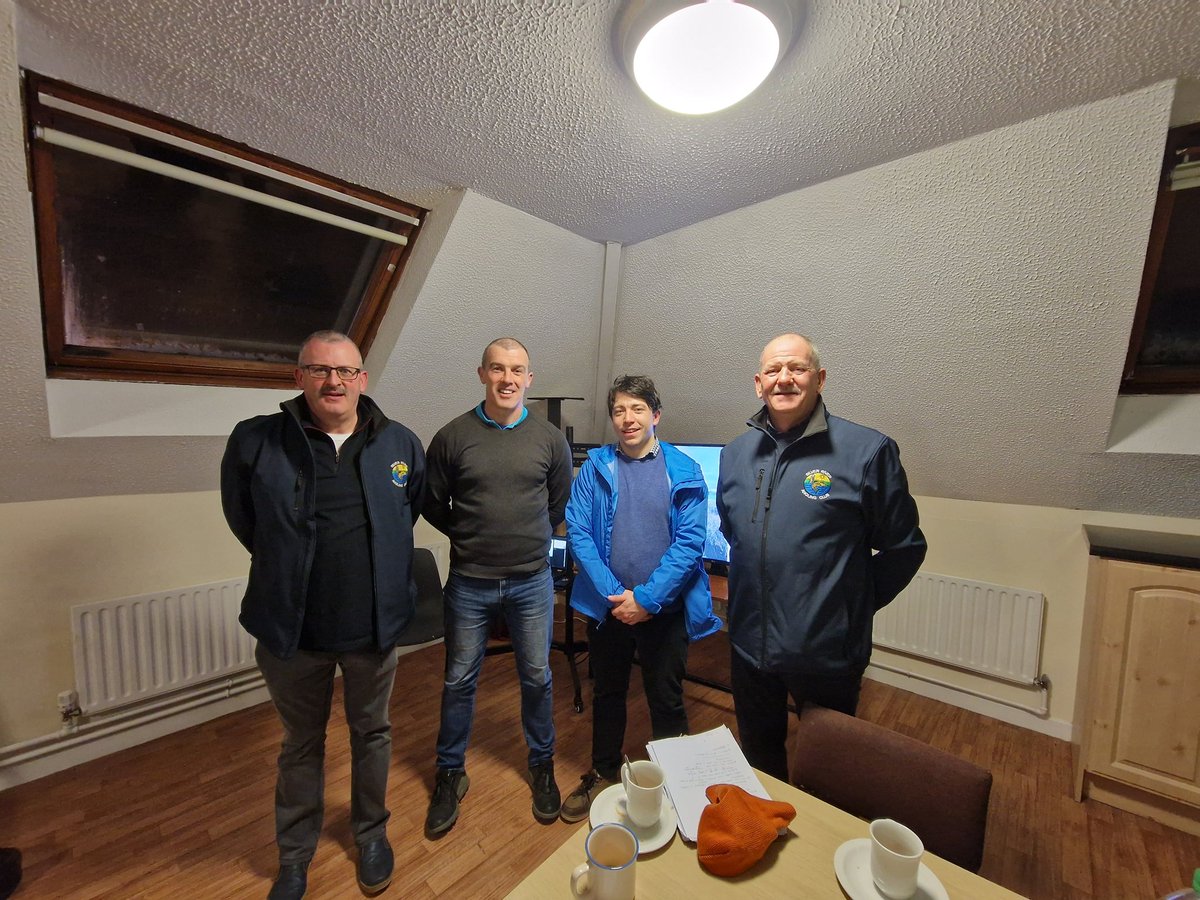 OffalyGoodWater's tweet photo. Despite hardy conditions, good turn out @ the kick-off community engagement meeting in order improve water quality & biodiversity along the #SilverRiver corridor, Kilcormac. Lots of great ideas put on the table. The feasibility study has commenced ! #LAWPRO #Greenoffaly https://t.co/rumZEo8nHW