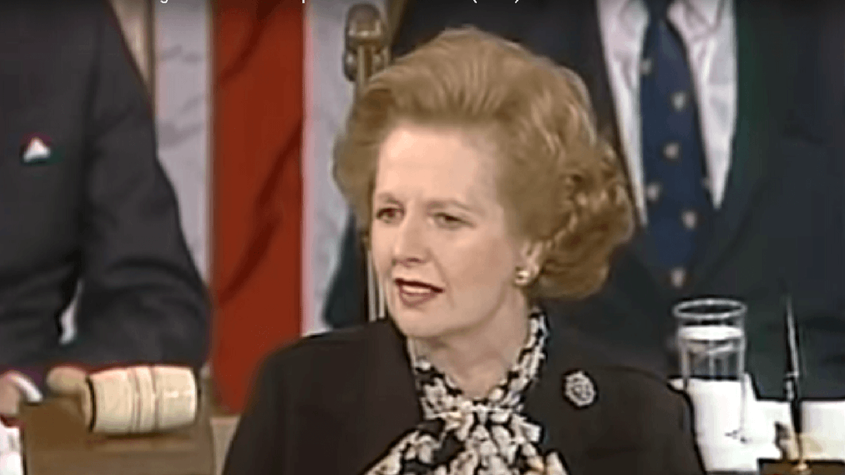 MrsMThatcher's tweet photo. In the Conservative Party, we have no truck with outmoded Marxist doctrine about class warfare. For us, it is not who you are, who your family is or where you come from that matters. It is what you are and what you can do for our country that counts. That is our vision. https://t.co/TxNwCGHxoL