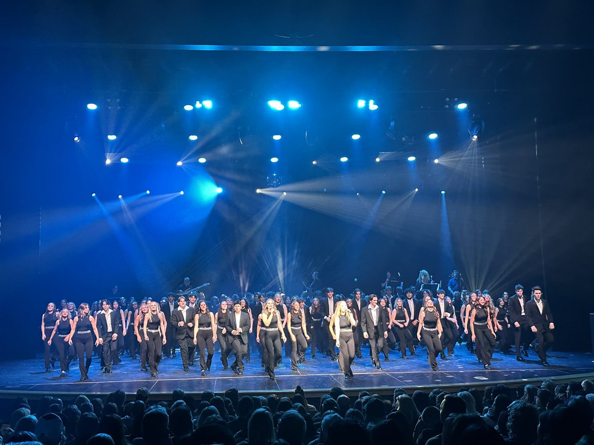 Fantastic <a href="/VJAvarietyshow/">VJA Variety Show</a> by the entire ensemble, Edition 31 of an Andrew Tradition