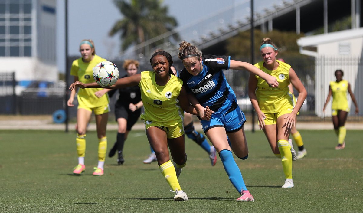 ShannonXU1998's tweet photo. @Rileymac6_ Day #1 CO 2006 at Champions League always a great game against Top Hat!! @GAcademyLeague @ImCollegeSoccer @ImYouthSoccer @RushSoccer @TopDrawerSoccer @PrepSoccer https://t.co/H1dVikHYxL