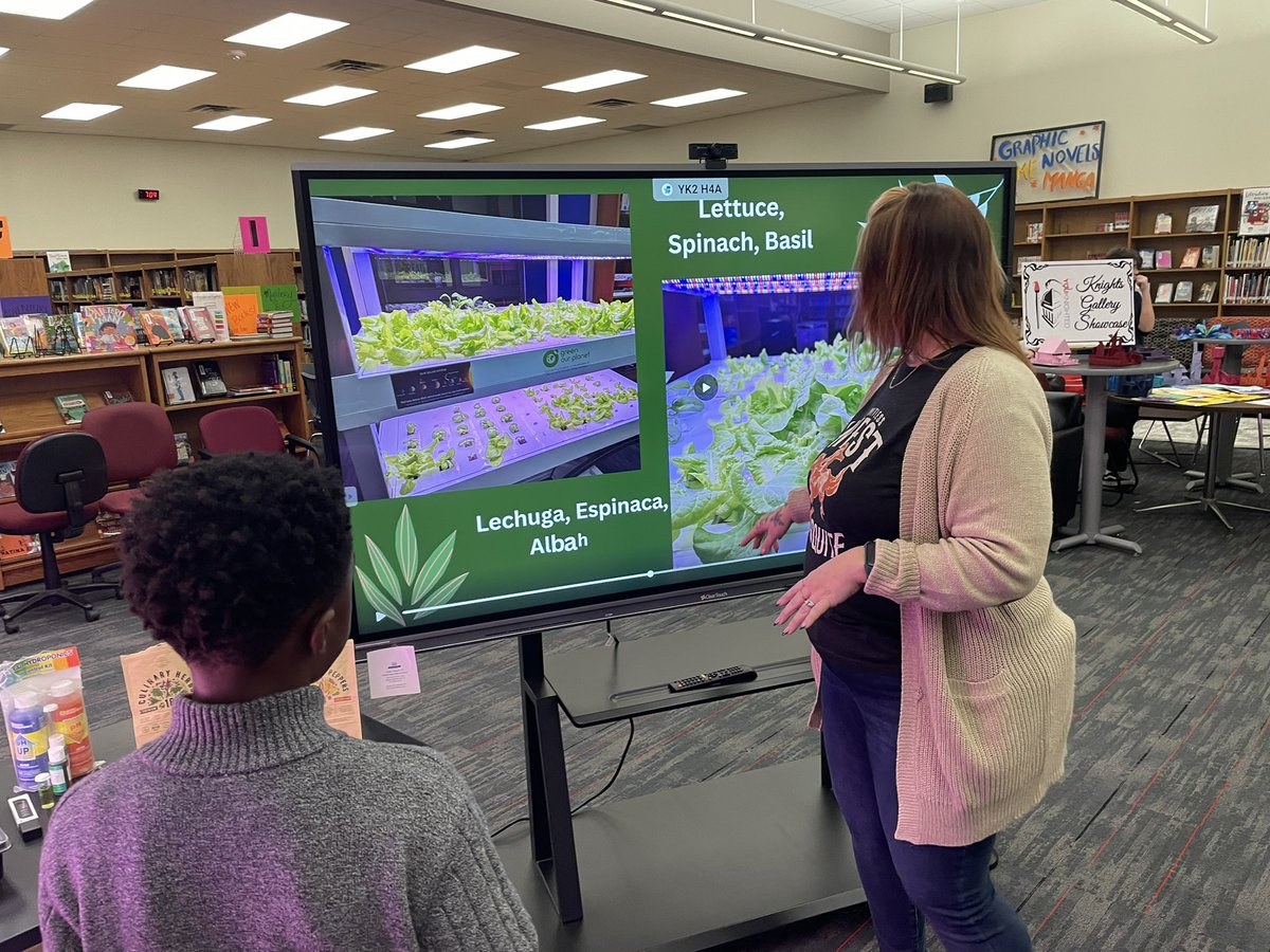 CgossM's tweet image. Lots of unique learning experiences for the community thanks to @PerotMuseum and our AC New Knights!!! #ContinuousLearning #Commitment2Community #EDLDChronicles