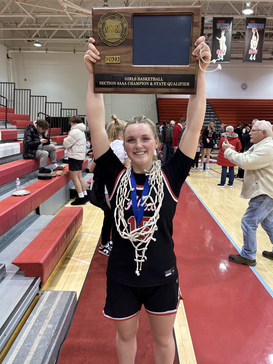 Scott62ATC's tweet photo. Proud parent Alexandria Girls and ⁦@SchollChloe⁩ punch a ticket to state https://t.co/jtQRfYS9iM