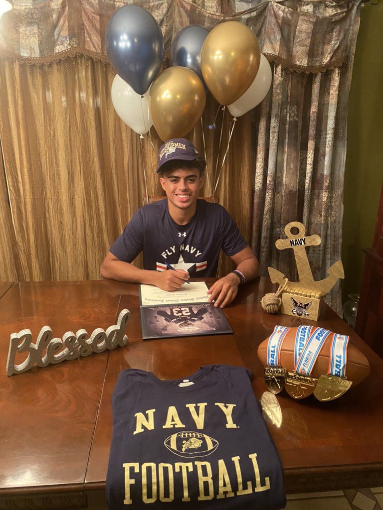 Where are they now? @justin_coles9 was awarded MVP of our 2021 Ft. Lauderdale Linebacker Retreat. He is finishing up his senior year and will be heading to Annapolis, Maryland in the fall as a Navy Midshipmen. #LinebackerPerformance #LockIn #LoadUp #jointhemovement #herewegrow