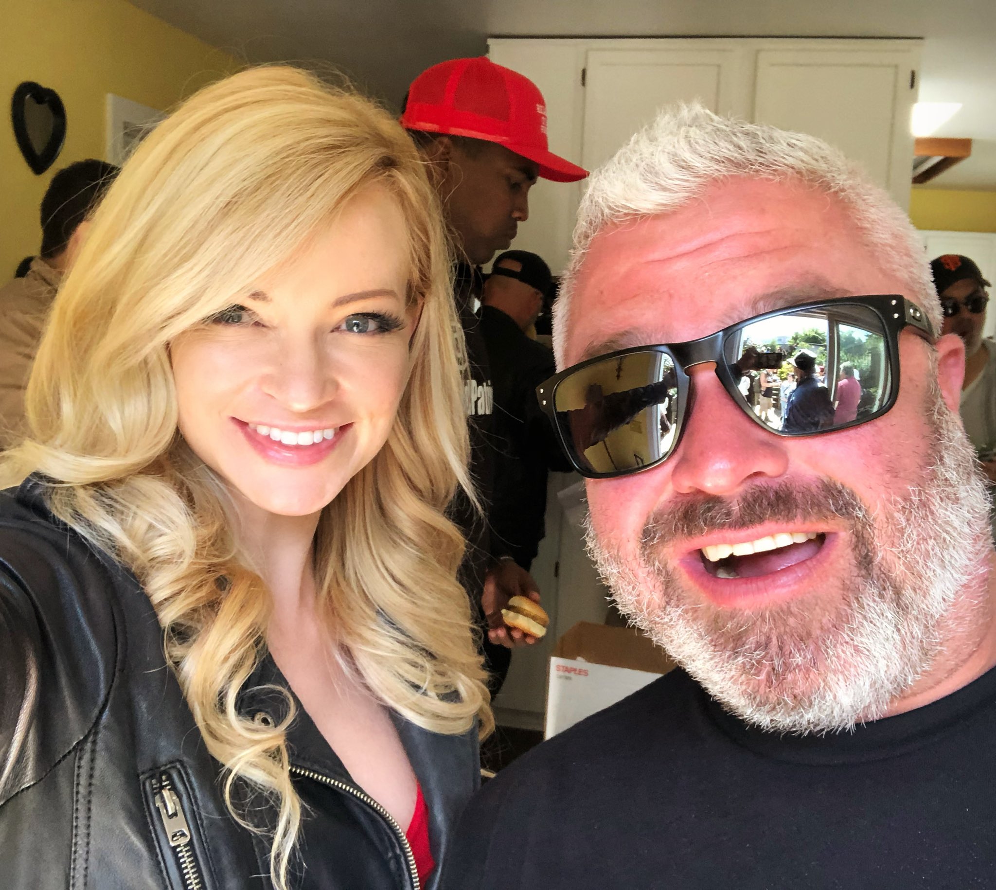 Mindy robinson on twitter why are my friends still sitting in jail