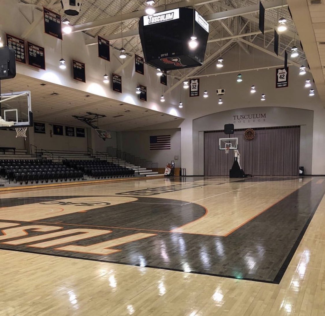 NoahGilder2's tweet photo. Blessed to receive an offer from the university of Tusculum. https://t.co/K2CNb7mlmu