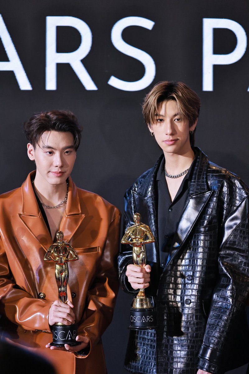 กีตาร์ และ ปิ๊ง ในงาน OSCARS PARTY 
#majorcineplex 

#guitarsnts 
#pingguntapat 
#pingguitar 
#kantanakol
#rocketbangkok