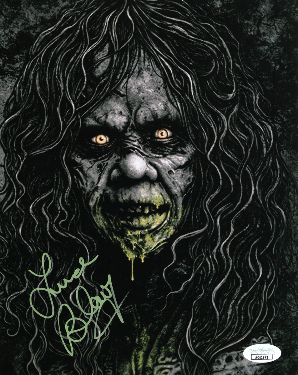 A BIG Golden thank you to <a href="/horrorautograph/">HorrorAutographs</a> for this <a href="/RealLindaBlair/">Linda Blair</a> GOLD! Go check them out! horrorautographs.com
