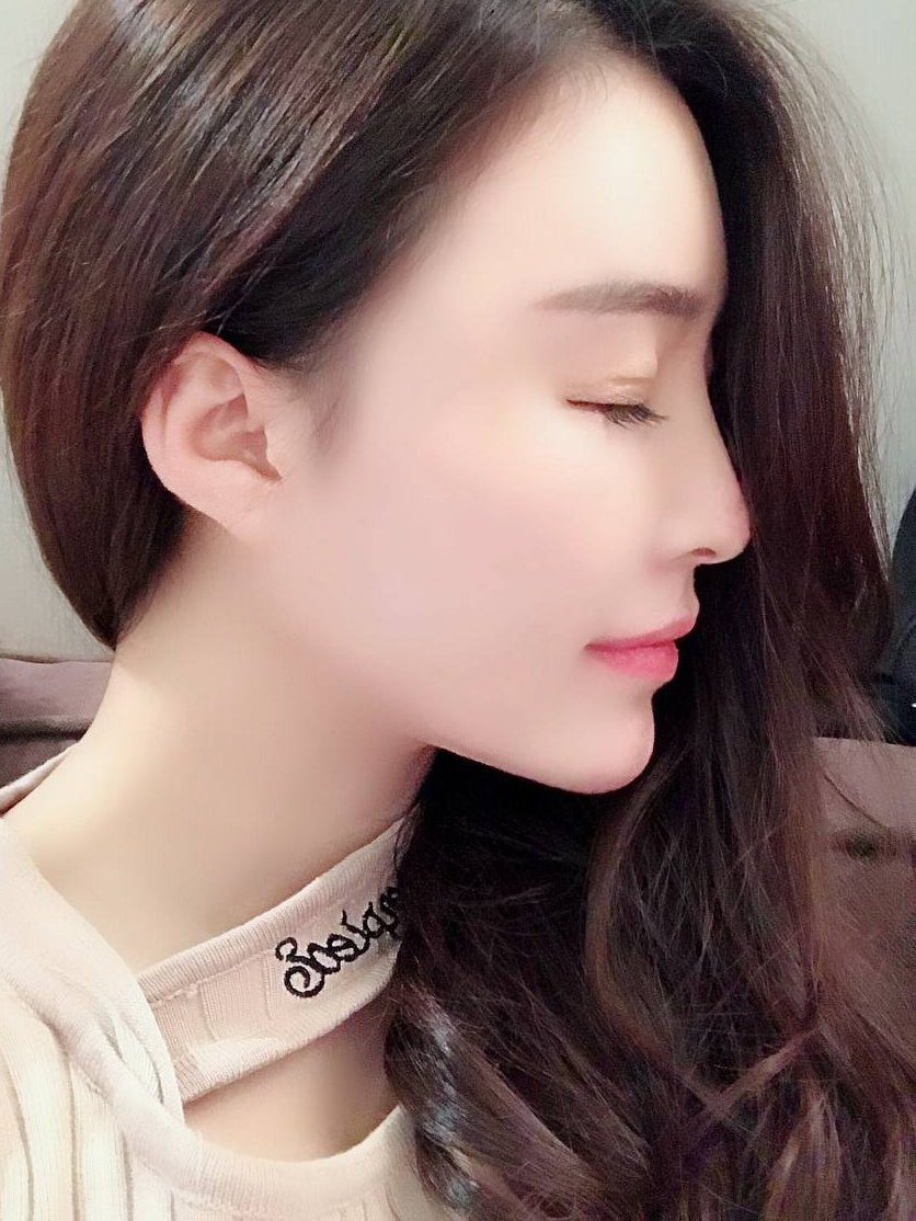 Timethief358's tweet image. Everyone told me to be sensible, no one told me to be happy