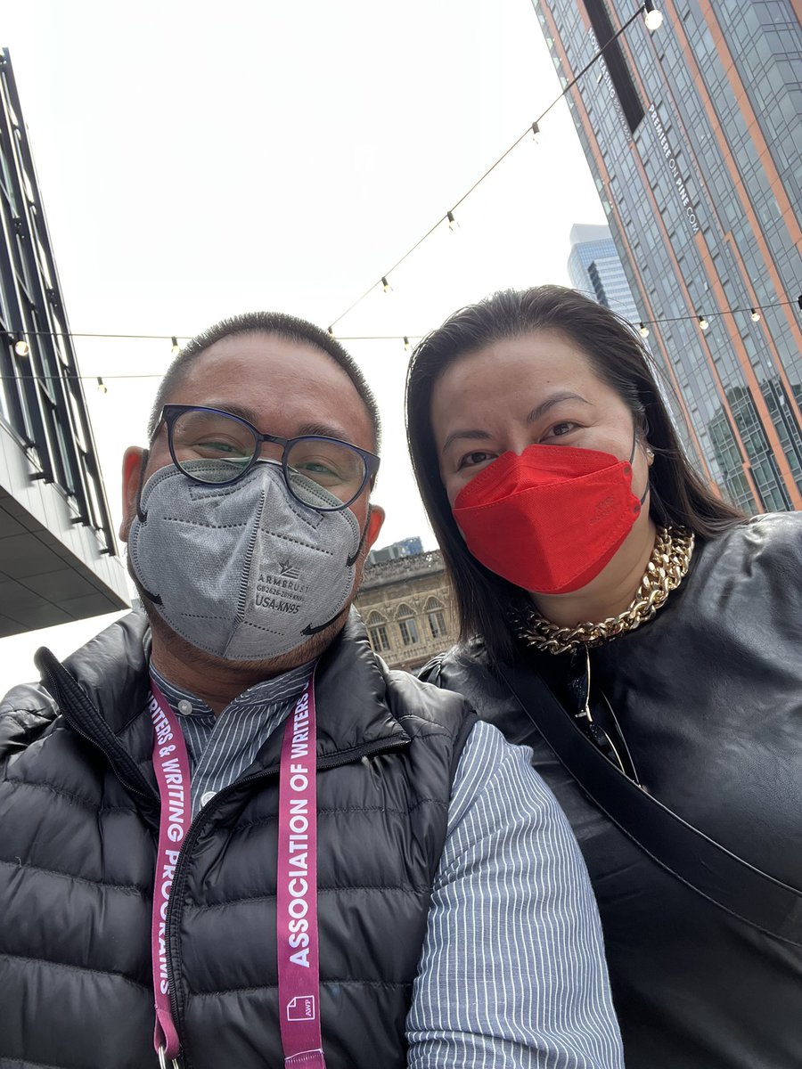 vvonderful's tweet photo. Mid-Day Rooftop Garden Terrace break and catch up with @LisaLeeHerrick #AWP23 #FirstTimeHere https://t.co/jRsk78nVSb