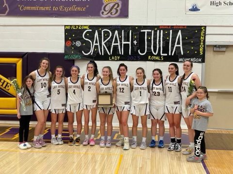 averycollins_4's tweet image. 3 accomplished✅… but not done yet! #stilldancing #roadtostates #lovethisteam 
@LadyRoyalsGBB @MichHSBball