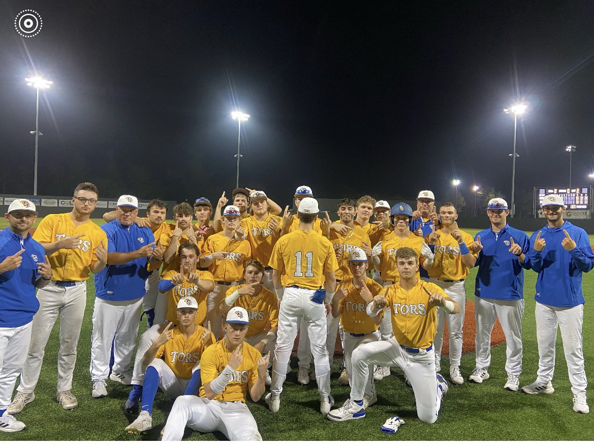Big Win # 11 goes to the Tors! Great pitching from Landon Arrant with the shutout and great defense by the Tors!  Big 💣 by Bryce Fontenot to walk it off!
