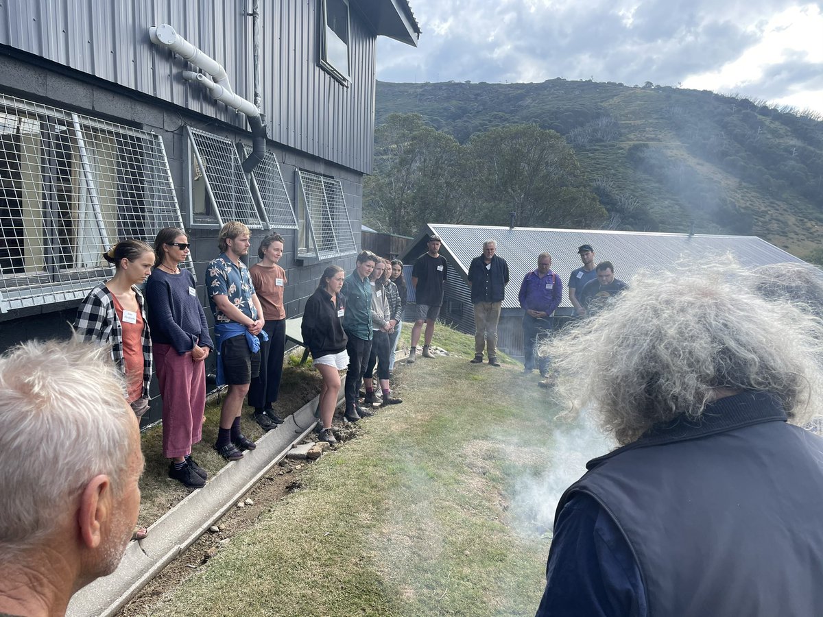 Just spent a great week teaching Park Rangers and alpine managers. Started with welcome to country, and Traditional Custodians walked every step of the way with us, sharing their knowledge. #alpineecologycourse #latrobeuni