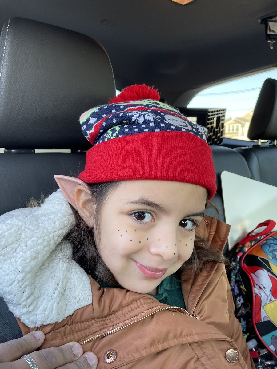 Emmanuel Itzol (@mreitzollbps) on Twitter photo It's Dr.Seus Week at Gregory School!
Today I read to Olivia’s class at @gregorylb_pta @lbpublicschools <a href="/lbpsbilingual/">LBPS Bilingual</a> #familyliaison @123firstiefrenzy It's Dr.Seus Week at Gregory School!
Today I read to Olivia’s class at @gregorylb_pta @lbpublicschools <a href="/lbpsbilingual/">LBPS Bilingual</a> #familyliaison @123firstiefrenzy
