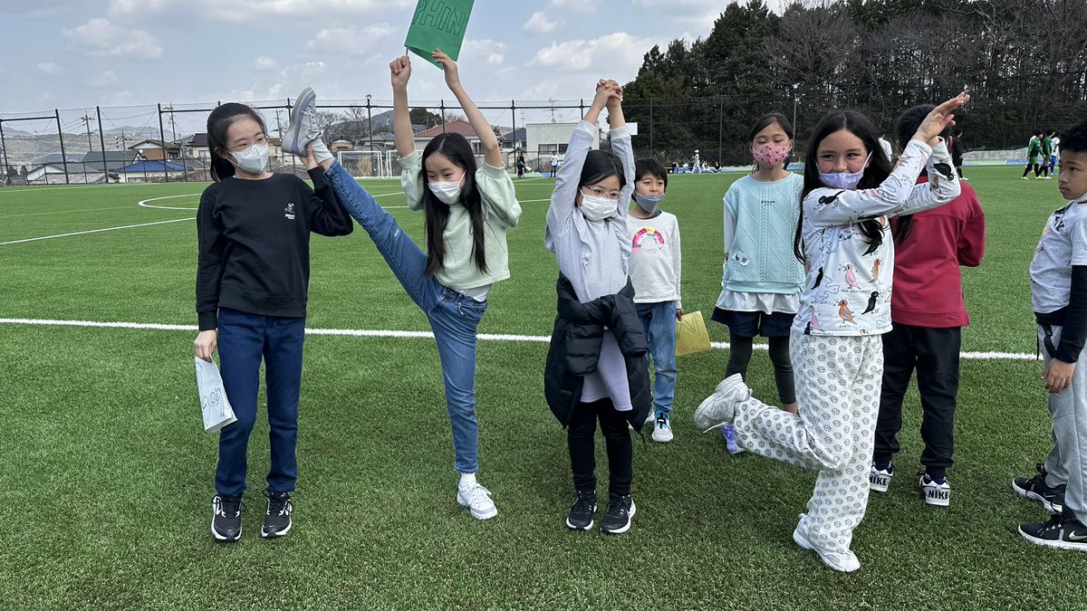 NISGrade4's tweet photo. So excited for our #NISvictory that we just couldn’t contain it any longer. Can you spot the school spirit?! @NIS_Activities https://t.co/kVrJ5vmod6