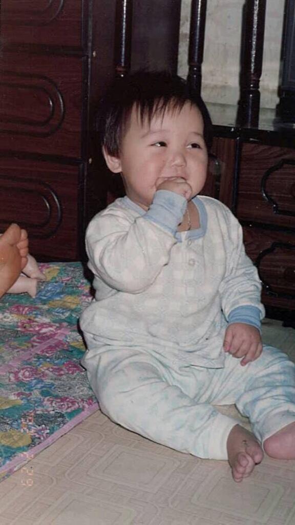 cunna_onfuse's tweet photo. Happiest Birthdayyy to our forever maknae, Bang Mireu!!!! Semoga Hajinie samchon ini sentiasa cemerlang, gemilang dan terbilang ~
#HappyMirDay #MBLAQ #MIR #엠블랙 #미르 https://t.co/ARM5Ngwdam