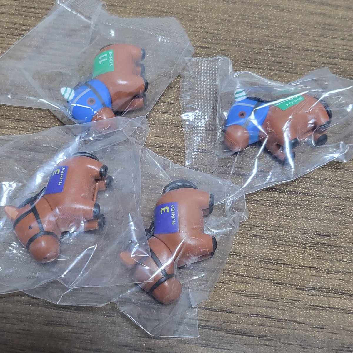 KMF_trading's tweet photo. 【交換お願いします】
サラブレッドコレクション ケーブルフィギュア

譲 サトノダイヤモンド×2 ツインターボ×2 タイトルホルダー×1
求 ゴールドシップ×1 ソダシ×1

5:2ok
都内手渡しok
郵送ok

難しいと思いますが、お心当たりのある方はお気軽にDMリプライくださいm(_ _)m https://t.co/pKUlGil9kY