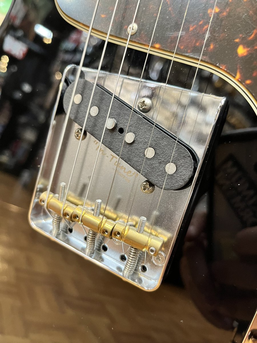 出産祝い 調整済み ダンカンSH-4搭載 SUM41 Telecaster Squier エレキ