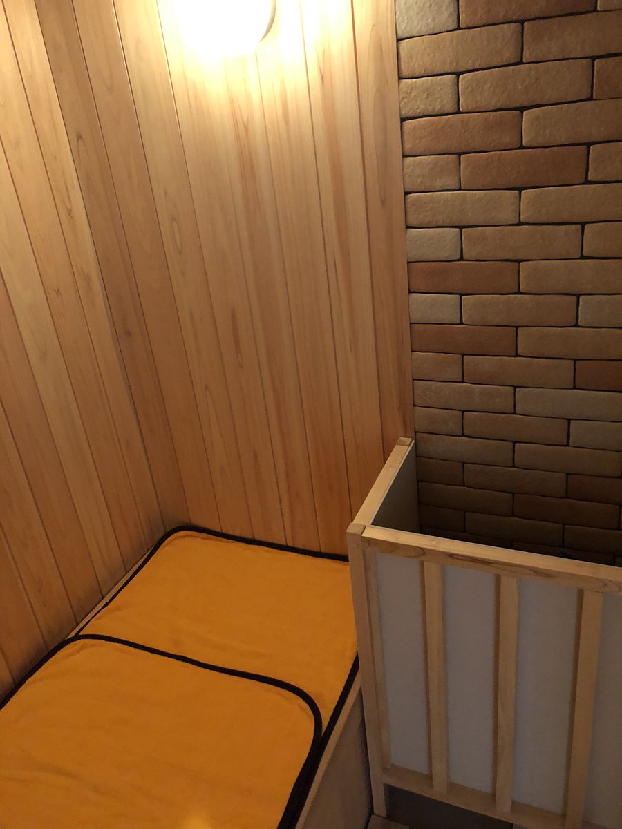 chance_p2's tweet photo. 初のプライベートサウナにるものに行ってきた。
2月にオープン、80分貸切で入れてサウナの温度も110度と高め。セルフでロウリュができて水風呂と外気浴のできるスペースもある。控えめに言って最高だった
#サウナ　

https://t.co/THdnPcX7ul https://t.co/KGN2d0PRoR