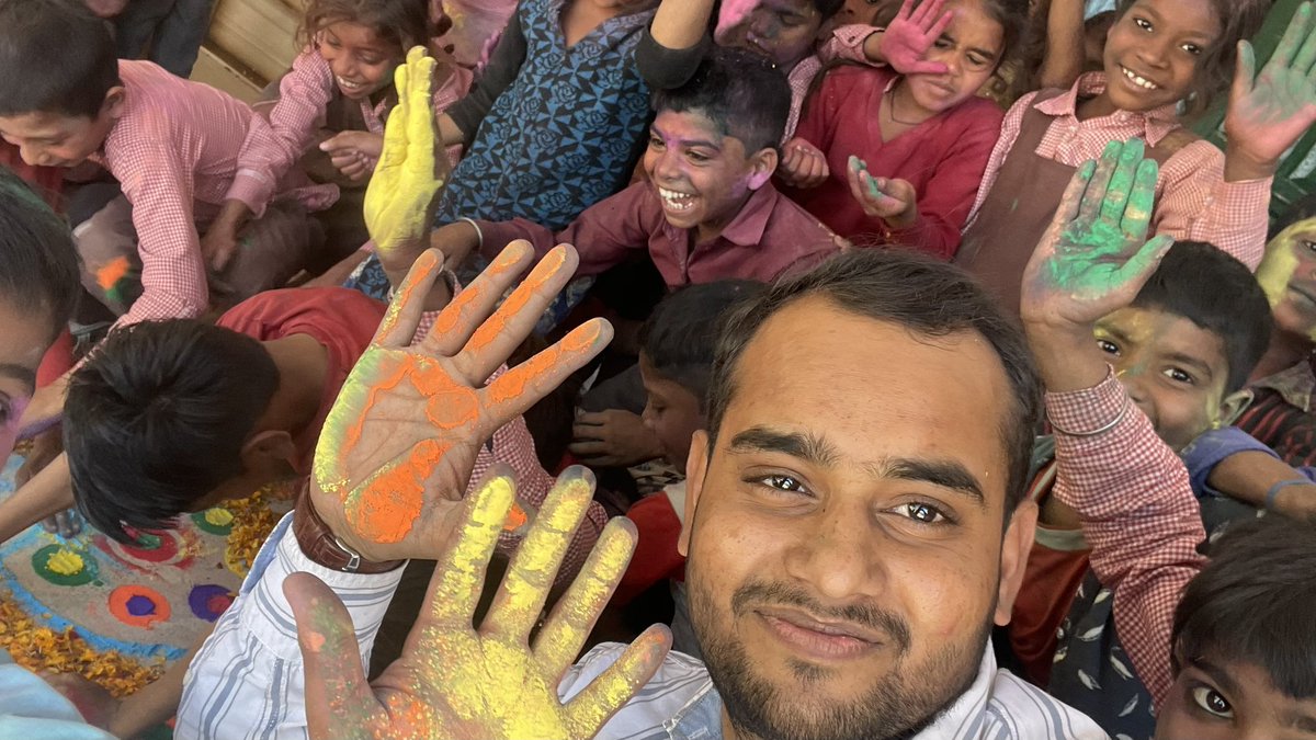 SushilKumarRa's tweet image. #upbasic 
 #होली_बेसिक_वाली 
छोटे बाल गोपालों की होली