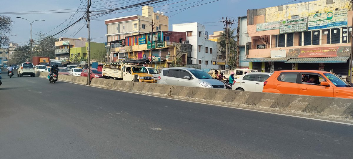 jvidyasagar's tweet image. Day 6 - #PallikaranaiTraffic 

No change and it&apos;s worst today. Pity the traffic police officers standing there. Hats off to Mr. Kalidas and Mr. Shankar from @COPTBM. 

Unless highways act, this problem will be there.

@mkstalin Please take action and help us. @CMOTamilnadu