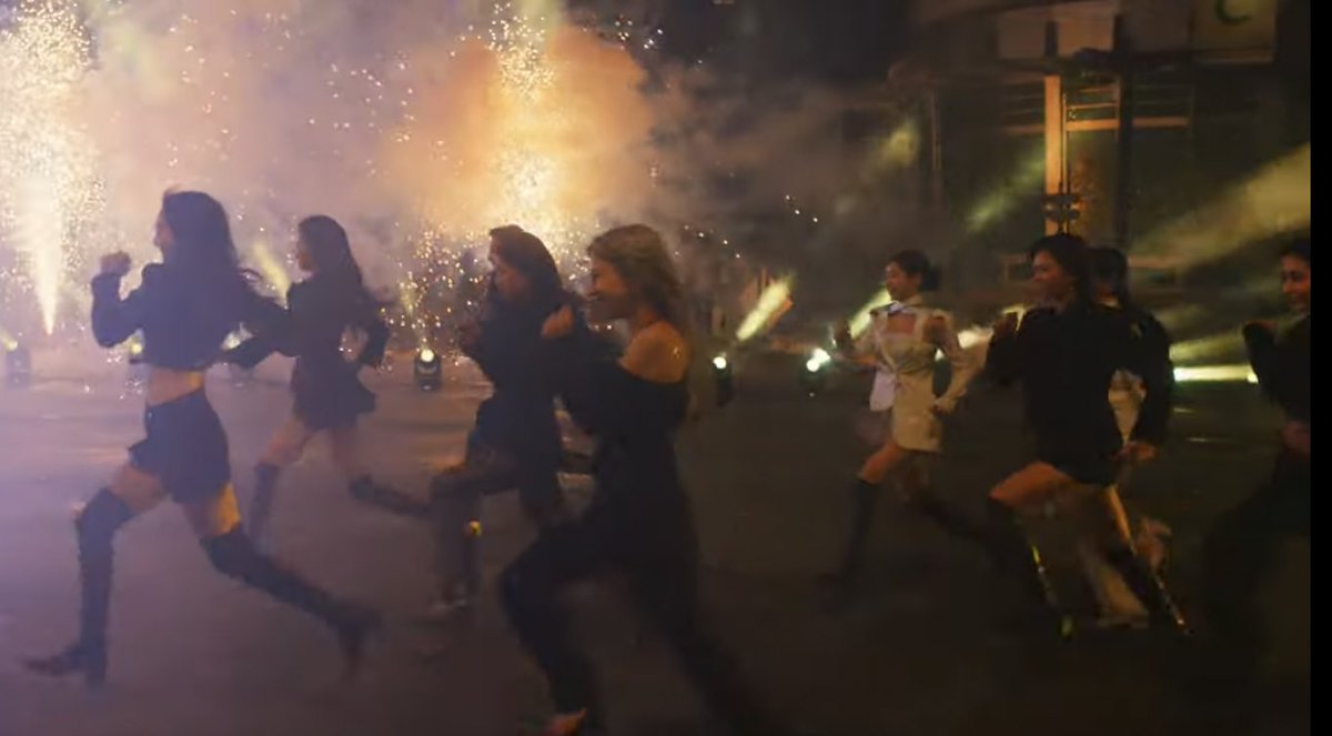 DubuTofu29's tweet photo. My #SETMEFREE MV theory:

The “movie” where TWICE are in roles that the company wants them to be, to be set free then they run happily, as if telling us yes they are FREE - to make their own decisions, everything for the group and individuals, just like Jihyo has been telling us https://t.co/VPAzs7OhcL