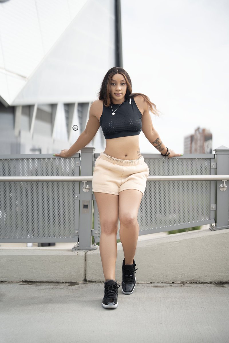 GODDESS Kendra Allure • The Ass Titan • on Twitter "Get you a Amazon
