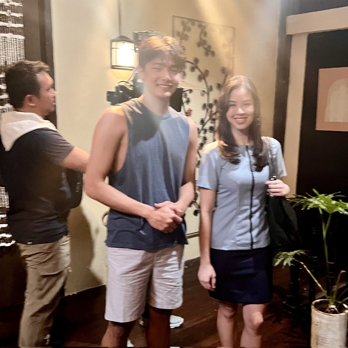 niaamores24's tweet photo. So Confirmed nga talaga na may ginagawang film ang Kween Kisses Delavin guys! 

Sana masarap po ang Ulam nyo

Thank you, Team Dustine

WELCOME BACK KISSES

#KissesDelavin | Kisses Delavin https://t.co/YNFmWL3dCU
