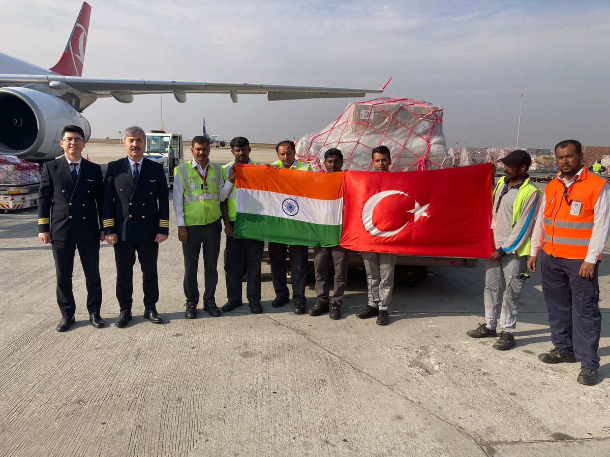 Türkiye in Mumbai (@tc_mumbaibk) on Twitter photo Thank you dear People of India for your solidarity!
Another batch of cargo of relief aid outbound from Bengaluru.
<a href="/MFATurkiye/">Turkish MFA</a> <a href="/MEAIndia/">Randhir Jaiswal</a>
#TurkiyeQuakes Thank you dear People of India for your solidarity!
Another batch of cargo of relief aid outbound from Bengaluru.
<a href="/MFATurkiye/">Turkish MFA</a> <a href="/MEAIndia/">Randhir Jaiswal</a>
#TurkiyeQuakes