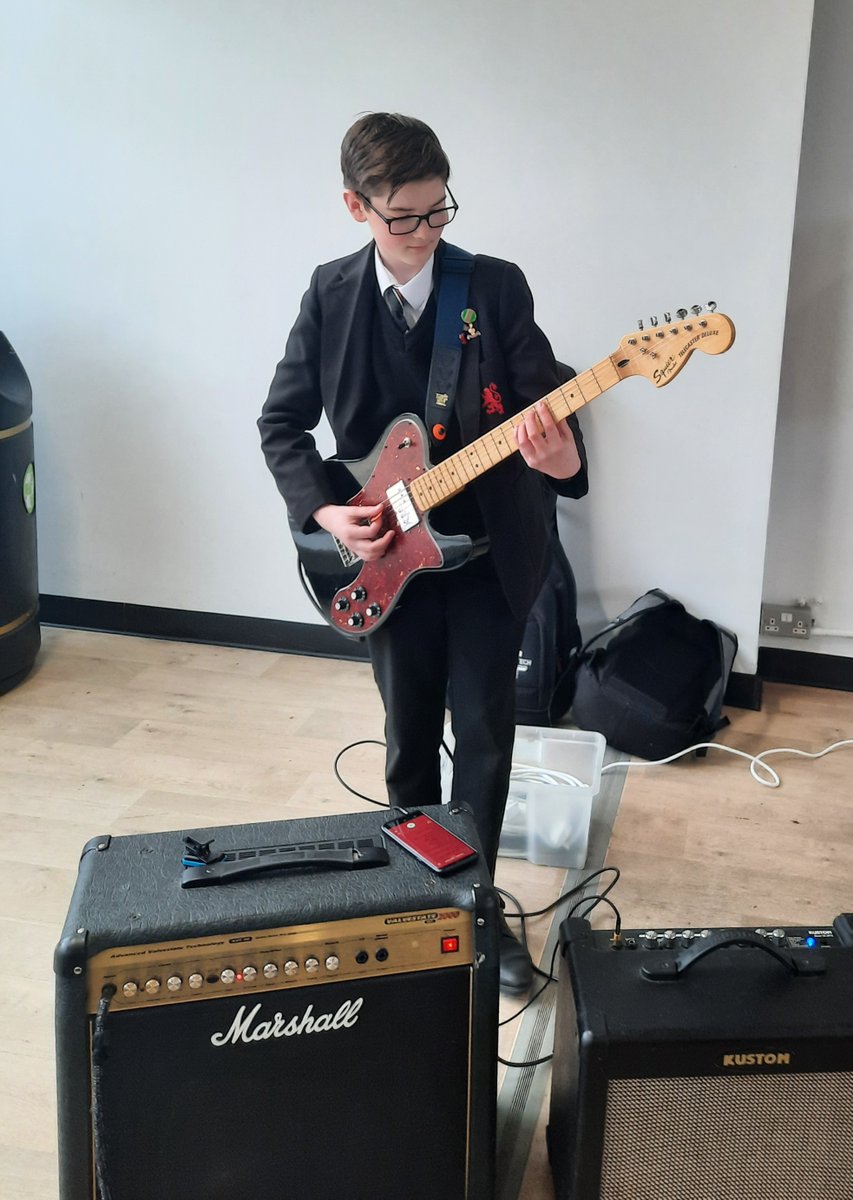 Fridays #Rock ! #KingJohn #KingJohnSchool #Benfleet #Essex #Zenith