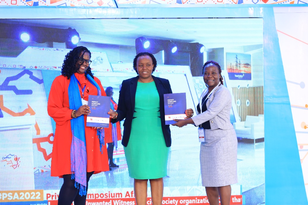 AfricaPrivacy's tweet image. Rewind #PSA2022 

The launch of the #PrivacyScorecard Report 📙 This report has been a wake-up call for institutions in Uganda and Kenya to prioritize #dataprivacy and be more transparent about their practices. 

Get a copy 🔗 bit.ly/PrivacyScoreca…