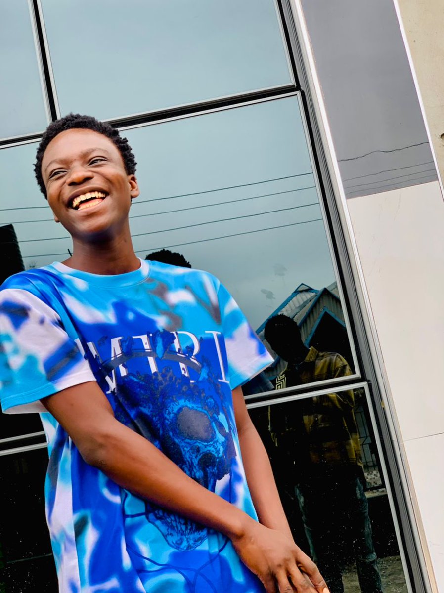 flourishblakq's tweet photo. Thank GOD for a NeW Level 🤲🏽❤️ (+1 WEE DaY 🖤⚡ ( My Year of Laughter 💙❤️ #GOODGOD #GODDID #WEE #WeeDay https://t.co/MFAI7VOOdo