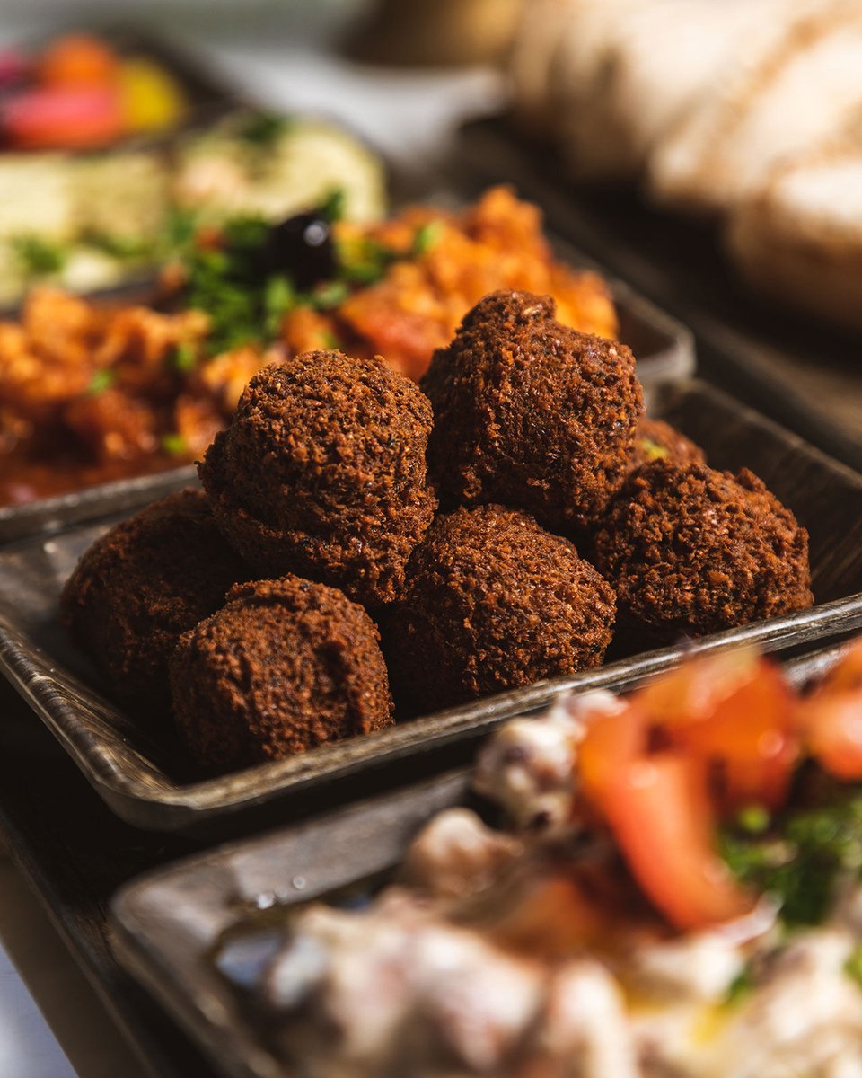 Fridays were made for #falafel! 😋

#fridaytreat #middleeasternfood #goodeats #nutritioussnacks #vegetarian #vegan #glutenfree  #supportindependents #birminghamfoodscene #birminghamfoodie #birminghamblogger #harborne #moseley #jewelleryquarter #templerowwest #edgbaston