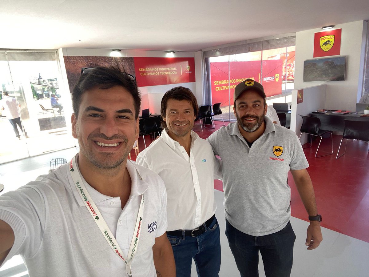 basualdohernan's tweet photo. Trabajando en el stand de @indecar junto a Cristian y Fernando. #agro #expoagro2023 https://t.co/sDQrXAPB0j