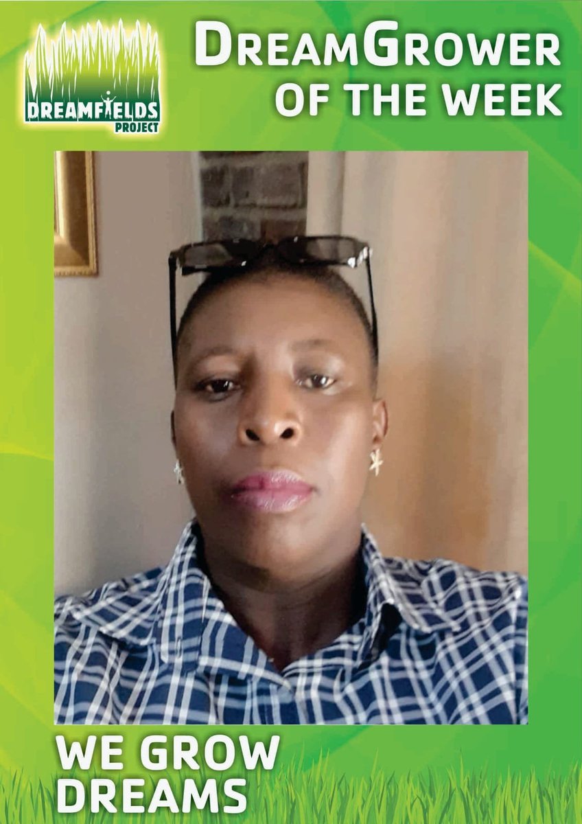 DreamfieldsP's tweet image. DreamGrower of the Week:
For the past 18 years Debra Elelwani Kone has shared her deep love of netball with the learners at Mulamuli Primary, a small rural school in Limpopo, 20kms east of Thohoyandou.......
#GrowingDreams #DreamfieldsProject #Netball #Allin #Sports #School
