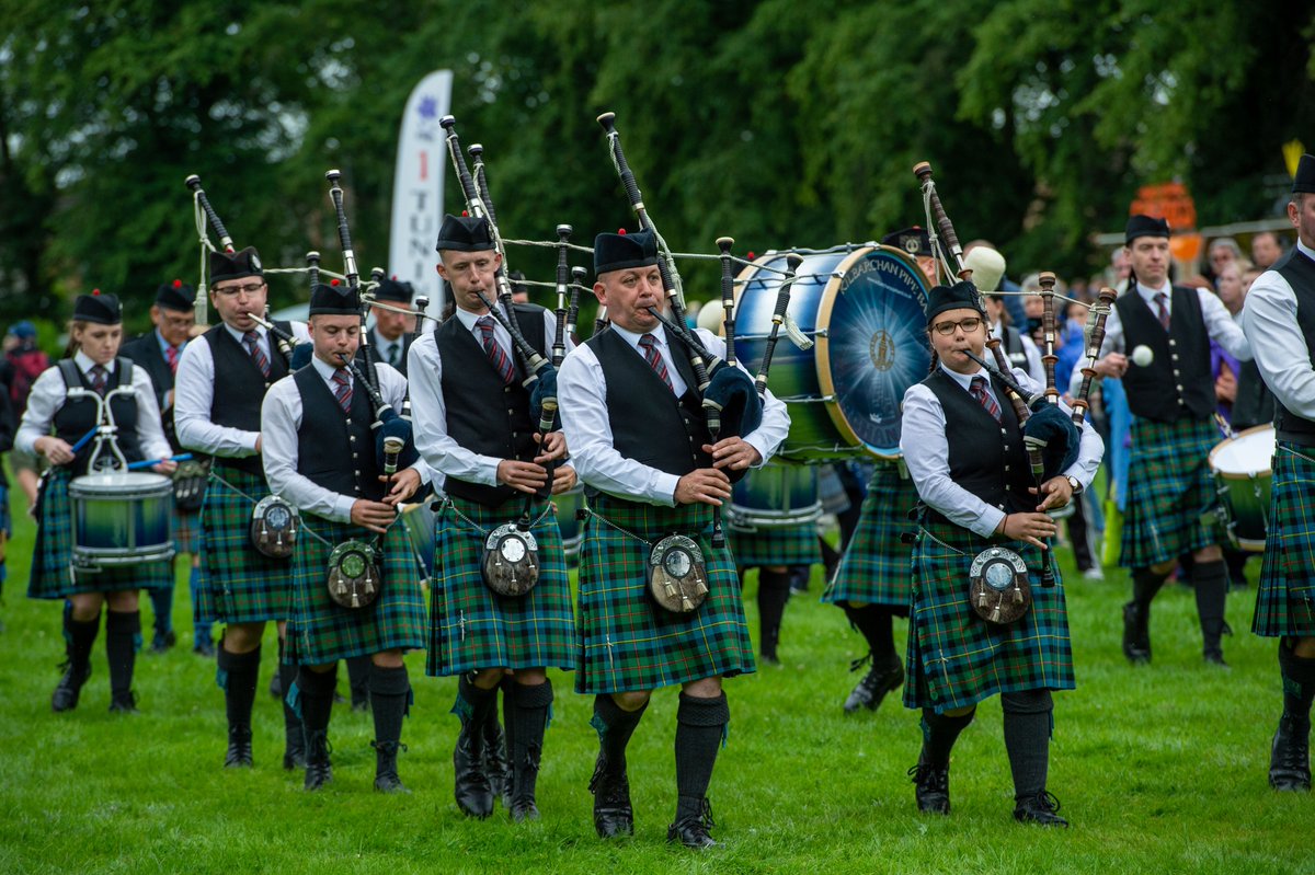 It might be #InternationalBagpipeDay today, but we've got another date for you to mark in your diary... Don't miss the fantastic Renfrew Pipe Band Competition in Renfrewshire's events calendar this year. The event will take place at Robertson Park, Renfrew, on Saturday 22 July.