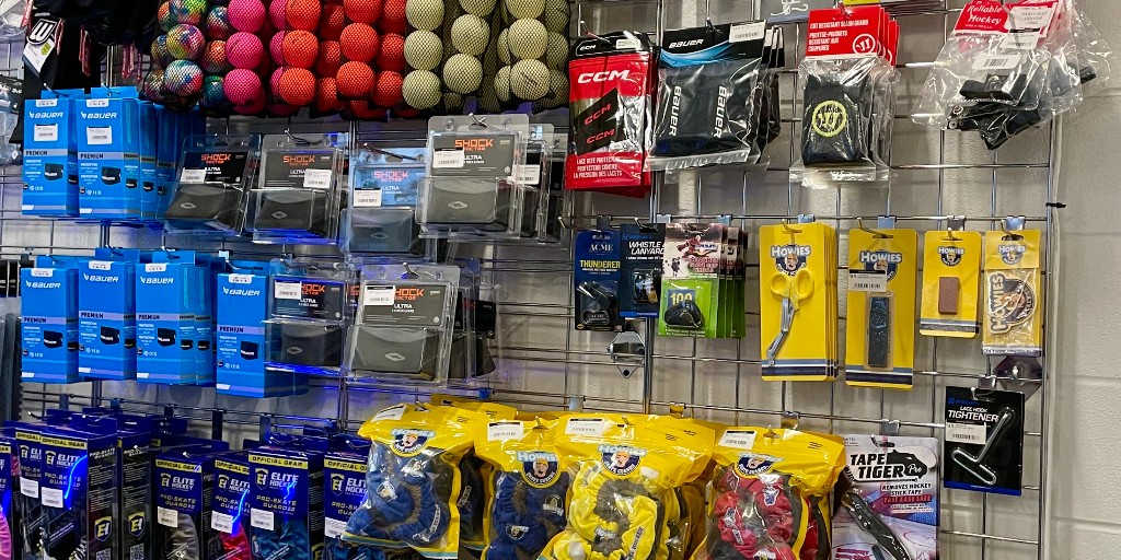 JerrysHockey's tweet photo. Jerry's Hockey is always stocked with all the goodies for your game!
Earn points and rewards with all retail purchases with #PowerPlayRewards
Already a rewards member? Create an account. Always know when your next reward is.
https://t.co/u2bVhaAxEh https://t.co/G17VHQ5KB7